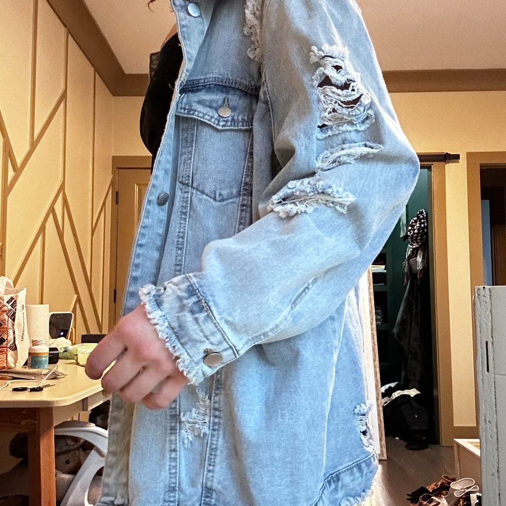 jean jacket - Picture 2 of 5